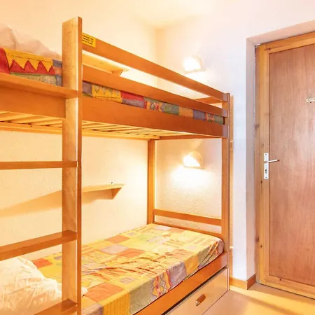 Les Eterlous By Interhome Appartement Morillon